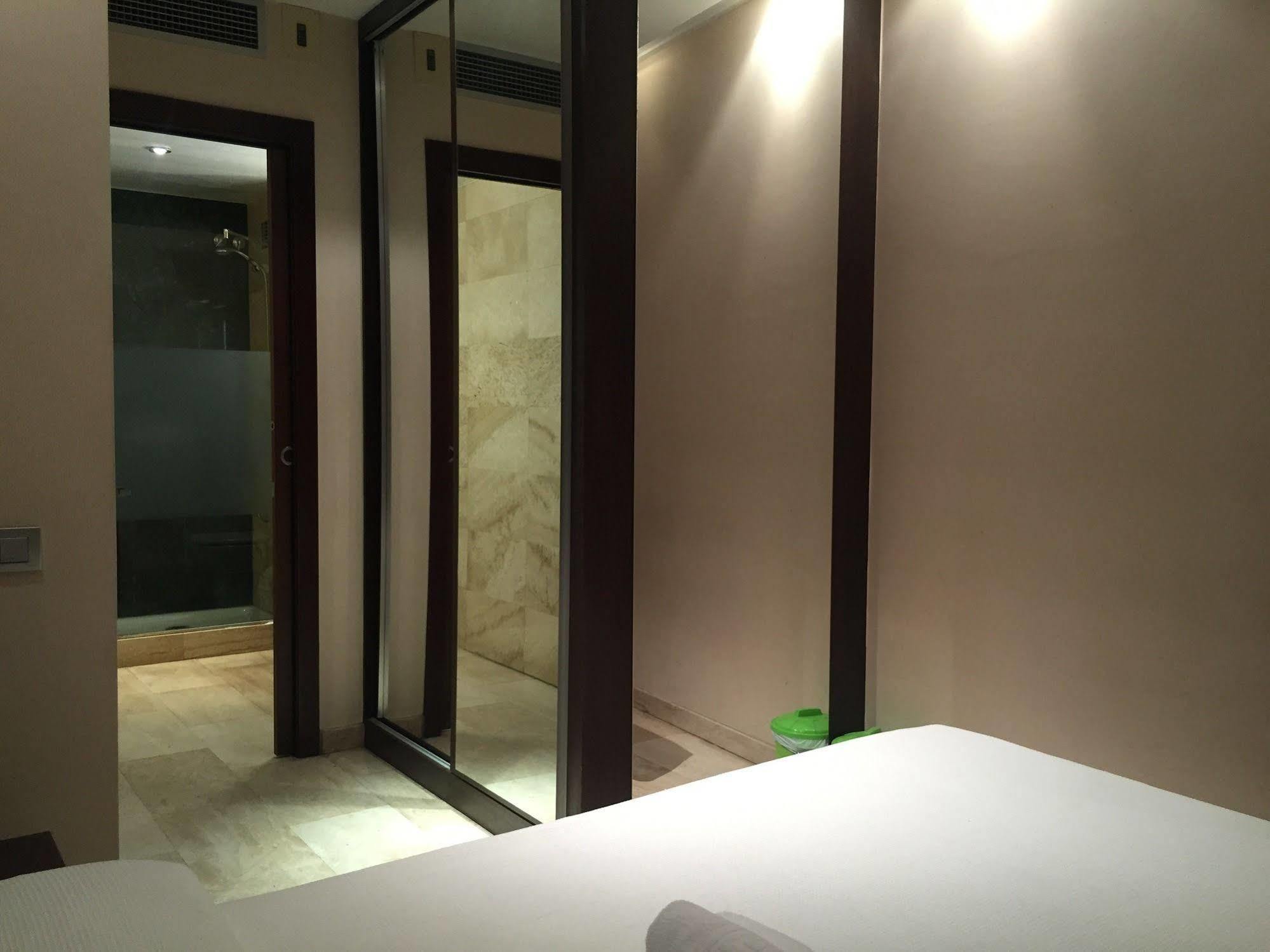 Numa Barcelona Brio Lejlighedshotel Eksteriør billede